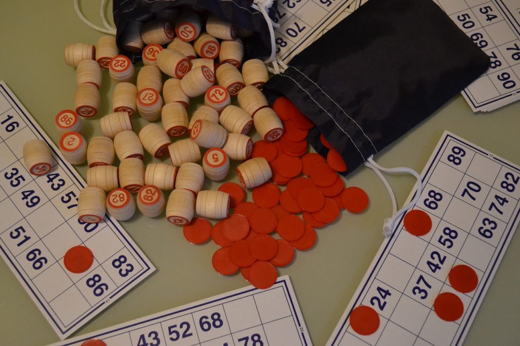 Tips on Organizing a Bingo Night